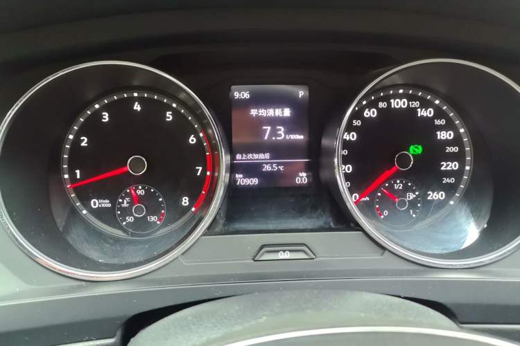 Used Volkswagen Tiguan L 2019 330TSI Automatic Two-Wheel Drive Luxury Edition China VI Standard Instrument Cluster