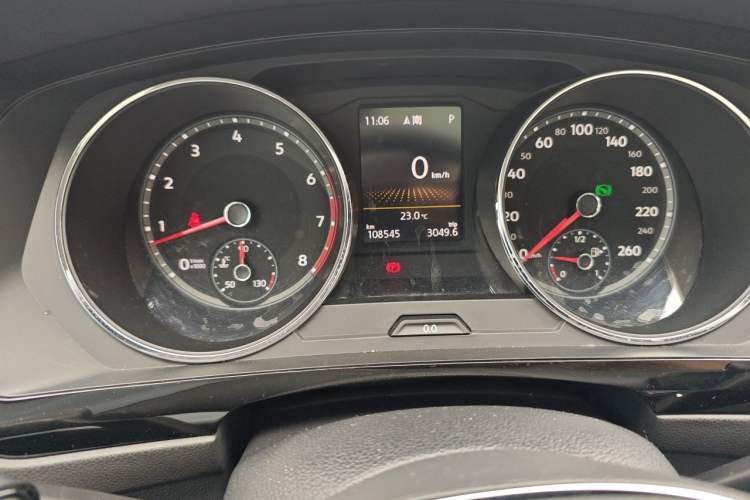 Used Volkswagen Tiguan L 2019 330TSI Automatic Two-Wheel Drive Panoramic Comfort Edition China V Standard Instrument Cluster