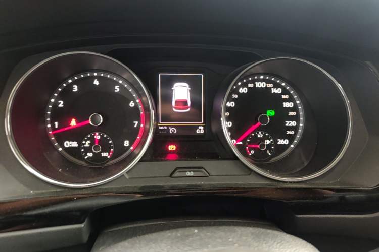 Used Volkswagen Tiguan L 2019 330TSI Automatic Two-Wheel Drive Panoramic Comfort Edition China V Standard Instrument Cluster