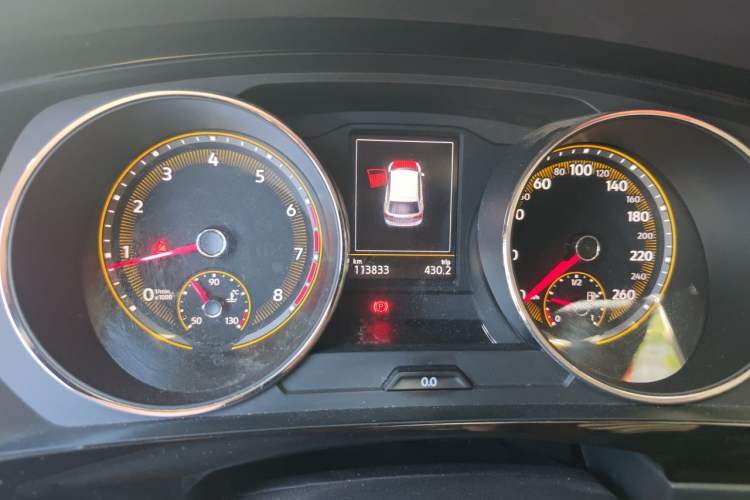 Used Volkswagen Tiguan L 2019 Updated Version 330TSI Automatic Two-Wheel Drive Panoramic Comfort Edition China VI Standard Instrument Cluster