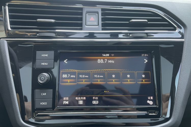 Used Volkswagen Tiguan L 2019 330TSI Automatic Two-Wheel Drive Panoramic Comfort Edition China VI Standard Interior 8