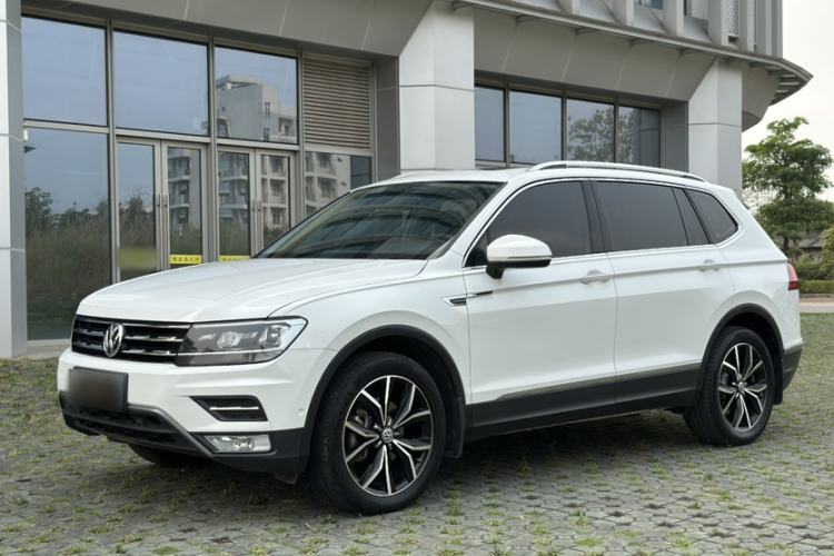 Used Volkswagen Tiguan L 2019 330TSI Automatic Two-Wheel Drive Smart Luxury Version China VI Standard Guazi used car, China used car export, Used car for sale, Used  cars, Cheapest cars for sale
