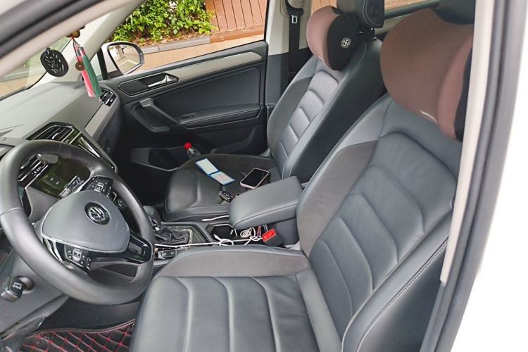 Used Volkswagen Tiguan L 2019 330TSI Automatic Two-Wheel Drive Smart Luxury Version China VI Standard Left Front Seat