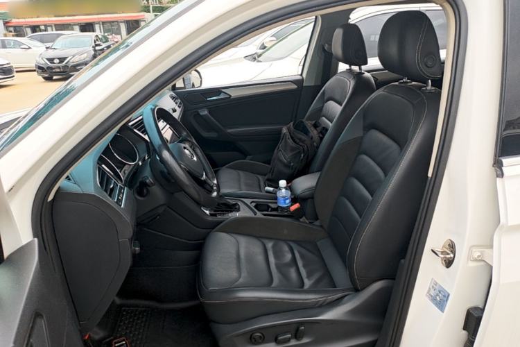 Used Volkswagen Tiguan L 2019 330TSI Automatic Two-Wheel Drive Panoramic Comfort Edition China VI Standard Left Front Seat
