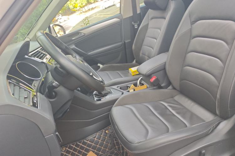 Used Volkswagen Tiguan L 2019 280TSI Automatic Two-Wheel Drive Panoramic Comfort Edition China V Standard Left Front Seat