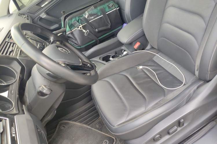 Used Volkswagen Tiguan L 2019 280TSI Automatic Two-Wheel Drive Panoramic Comfort Edition China V Standard Left Front Seat