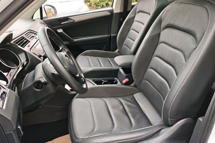 Used Volkswagen Tiguan L 2019 330TSI Automatic Two-Wheel Drive Panoramic Comfort Edition China VI Standard Left Front Seat