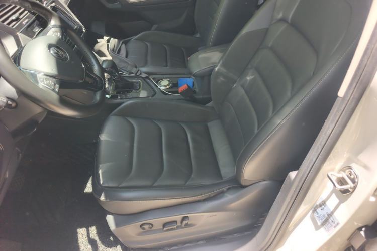 Used Volkswagen Tiguan L 2019 330TSI Automatic Two-Wheel Drive Panoramic Comfort Edition China V Standard Left Front Seat