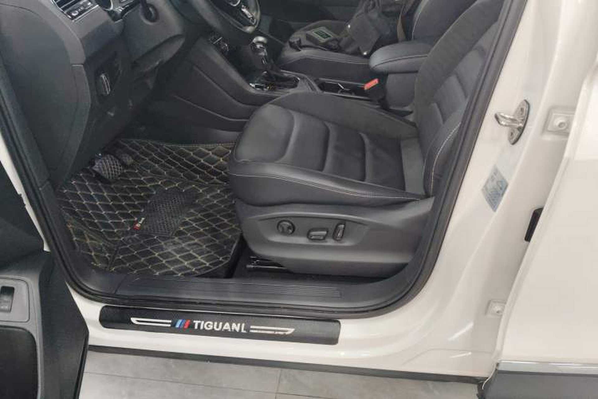 Used Volkswagen Tiguan L 2019 Revised 330TSI Automatic Two-Wheel Drive Smart & Luxury Edition China VI Standard Left Front Seat