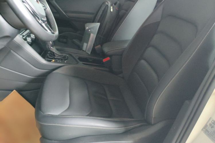 Used Volkswagen Tiguan L 2019 330TSI Automatic Two-Wheel Drive Smart Luxury Version China VI Standard Left Front Seat