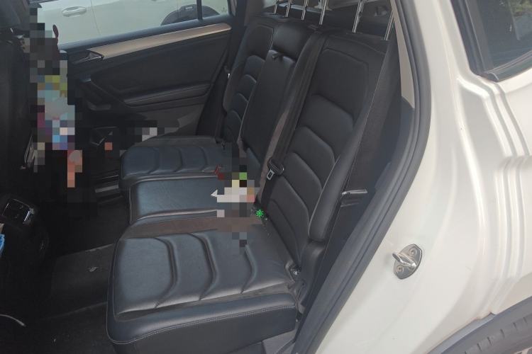 Used Volkswagen Tiguan L 2019 330TSI Automatic Two-Wheel Drive Smart Luxury Version China VI Standard Left Rear Seat