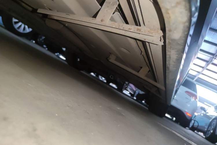 Used Volkswagen Tiguan L 2019 330TSI Automatic Two-Wheel Drive Smart Luxury Version China VI Standard Left Side Sill