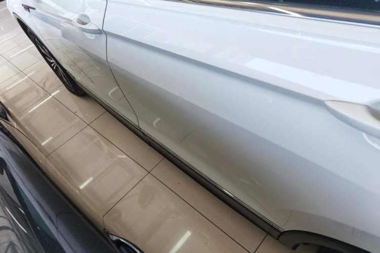 Used Volkswagen Tiguan L 2019 330TSI Automatic Two-Wheel Drive Panoramic Comfort Edition China VI Standard Left Side Sill