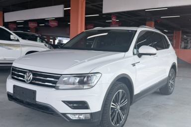 Used Volkswagen Tiguan L 2019 Updated Version 330TSI Automatic Two-Wheel Drive Panoramic Comfort Edition China VI Standard
