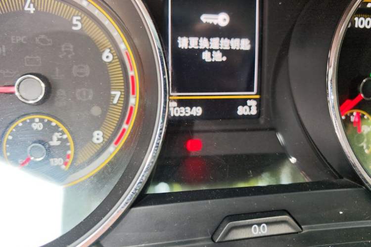 Used Volkswagen Tiguan L 2019 330TSI Automatic Two-Wheel Drive Smart Luxury Version China VI Standard Odometer Close Up