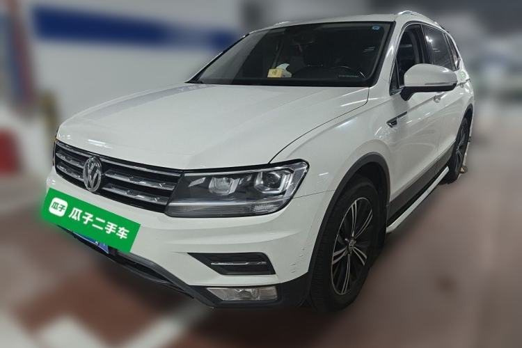 Used Volkswagen Tiguan L 2019 330TSI Automatic Two-Wheel Drive Panoramic Comfort Edition China VI Standard Guazi used car, China used car export, Used car for sale, Used cars, Cheapest cars for sale