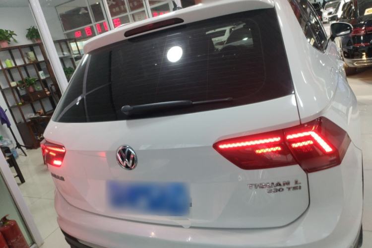 Used Volkswagen Tiguan L 2019 330TSI Automatic Two-Wheel Drive Smart Luxury Version China V Emission Standard Rear