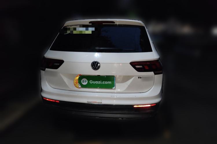 Used Volkswagen Tiguan L 2019 Revised Version 280TSI Automatic Two-Wheel Drive Panoramic Comfort Edition China VI Standard Rear