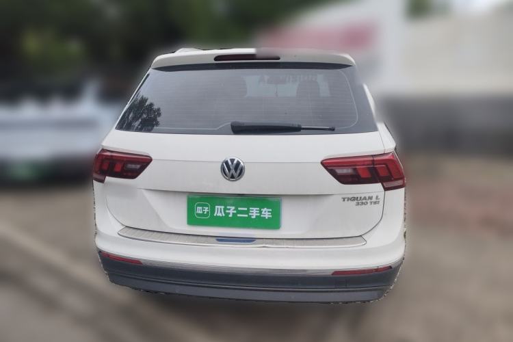 Used Volkswagen Tiguan L 2019 Revised Version 330TSI Automatic Two-Wheel Drive Panoramic Comfort Edition China V Standard Rear