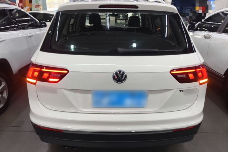 Used Volkswagen Tiguan L 2019 Revised 330TSI Automatic Two-Wheel Drive Smart & Luxury Edition China VI Standard Rear