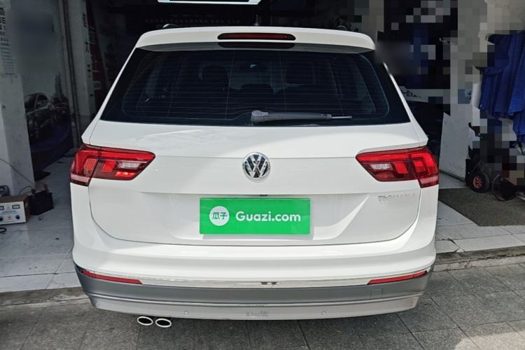 Used Volkswagen Tiguan L 2019 Revised 330TSI Automatic Two-Wheel Drive Smart & Luxury Edition China VI Standard Rear