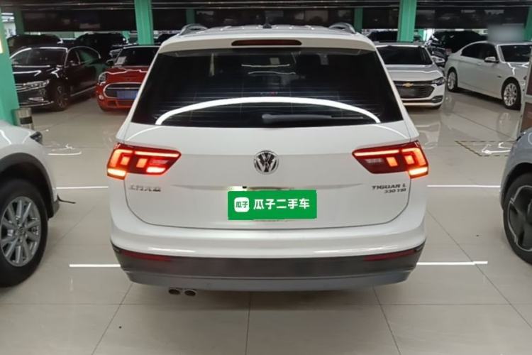 Used Volkswagen Tiguan L 2019 330TSI Automatic Two-Wheel Drive Luxury Edition China V Standard Rear