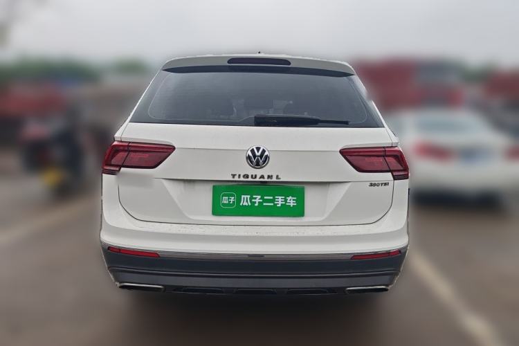 Used Volkswagen Tiguan L 2019 380TSI Automatic All-Wheel Drive Luxury Edition with 7 Seats China VI Standard Rear