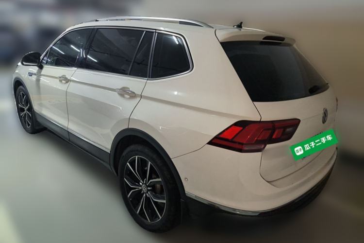 Used Volkswagen Tiguan L 2019 Revised 330TSI Automatic Two-Wheel Drive Smart & Luxury Edition China VI Standard Rear Left 45 Deg