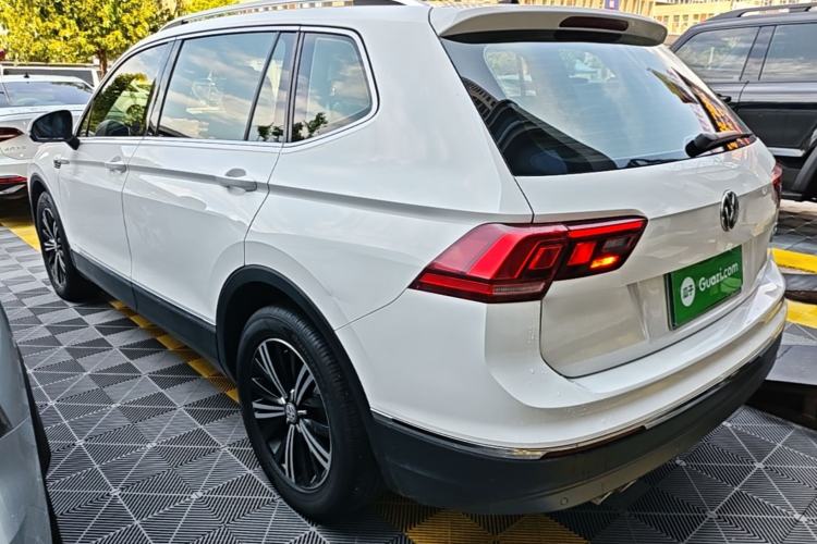 Used Volkswagen Tiguan L 2019 Updated Version 330TSI Automatic Two-Wheel Drive Panoramic Comfort Edition China VI Standard Rear Left 45 Deg