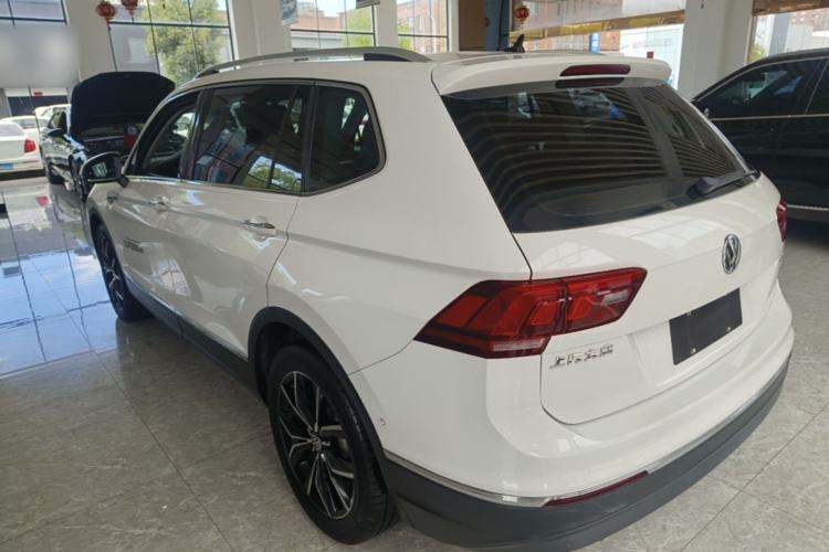 Used Volkswagen Tiguan L 2019 330TSI Automatic Two-Wheel Drive Smart Luxury Version China VI Standard Rear Left 45 Deg