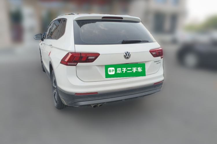 Used Volkswagen Tiguan L 2019 330TSI Automatic Two-Wheel Drive Smart Luxury Version China VI Standard Rear Left 45 Deg