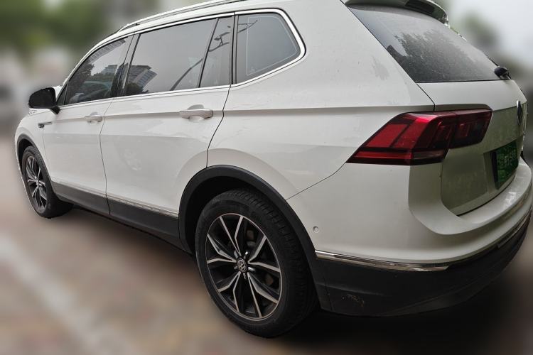 Used Volkswagen Tiguan L 2019 330TSI Automatic Two-Wheel Drive Smart Luxury Version China VI Standard Rear Left 45 Deg