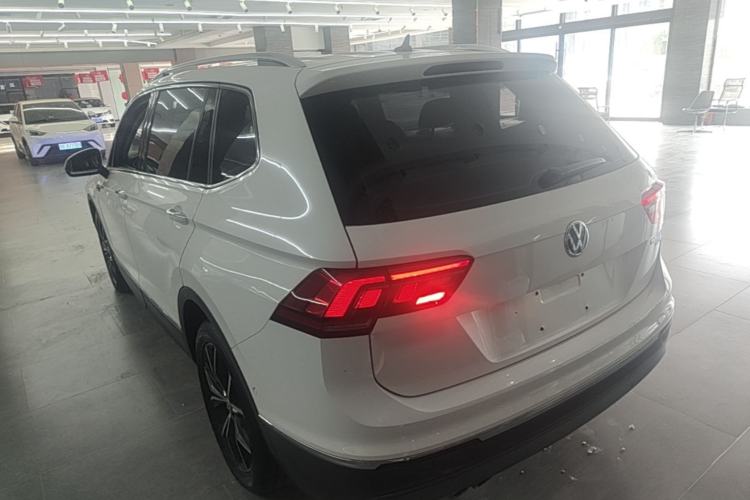 Used Volkswagen Tiguan L 2019 330TSI Automatic Two-Wheel Drive Smart Luxury Version China V Emission Standard Rear Left 45 Deg