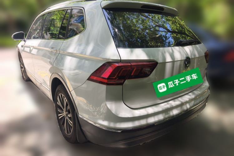 Used Volkswagen Tiguan L 2019 330TSI Automatic Two-Wheel Drive Panoramic Comfort Edition China V Standard Rear Left 45 Deg