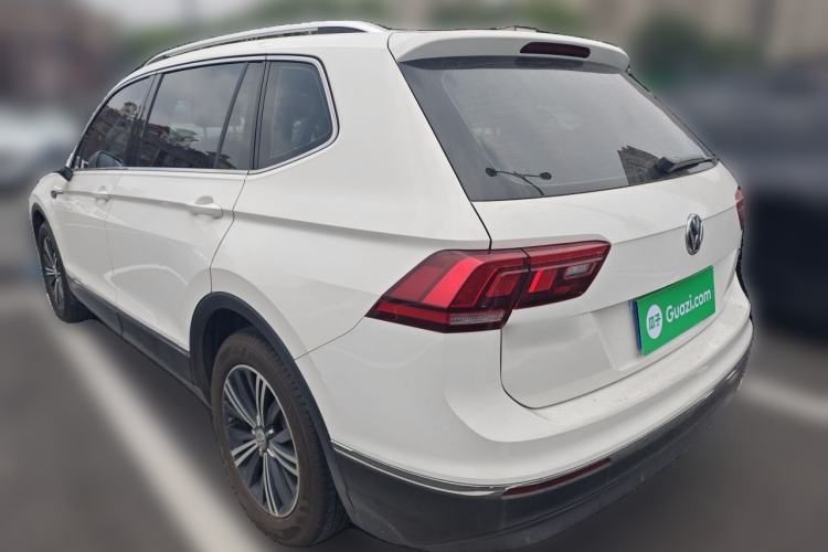 Used Volkswagen Tiguan L 2019 330TSI Automatic Two-Wheel Drive Panoramic Comfort Edition China V Standard Rear Left 45 Deg
