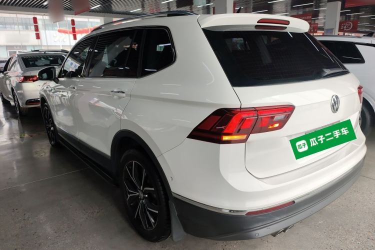 Used Volkswagen Tiguan L 2019 Revised 330TSI Automatic Two-Wheel Drive Smart & Luxury Edition China VI Standard Rear Left 45 Deg