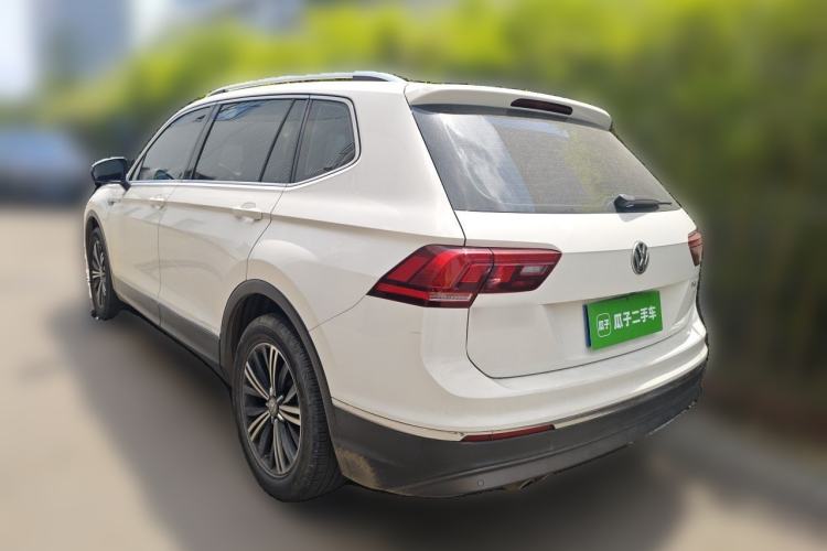 Used Volkswagen Tiguan L 2019 Updated Version 330TSI Automatic Two-Wheel Drive Panoramic Comfort Edition China VI Standard Rear Left 45 Deg