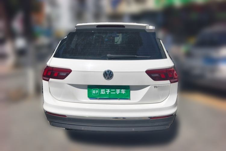 Used Volkswagen Tiguan L 2019 Revised 330TSI Automatic Two-Wheel Drive Smart & Luxury Edition China VI Standard Rear