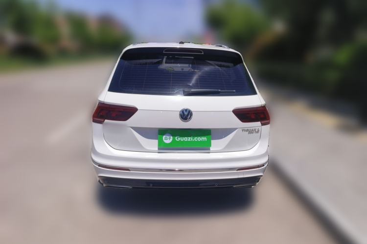 Used Volkswagen Tiguan L 2019 330TSI Automatic Two-Wheel Drive R-Line Flagship Model China VI Standard Rear