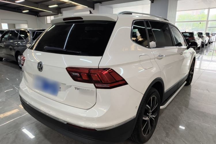 Used Volkswagen Tiguan L 2019 330TSI Automatic Two-Wheel Drive Smart Luxury Version China V Emission Standard Rear Right 45 Deg