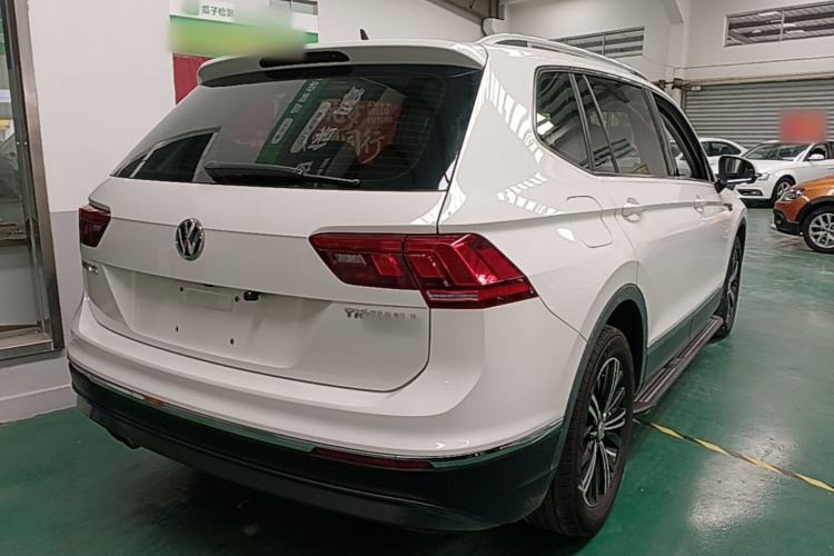 Used Volkswagen Tiguan L 2019 Updated Version 330TSI Automatic Two-Wheel Drive Panoramic Comfort Edition China VI Standard Rear Right 45 Deg