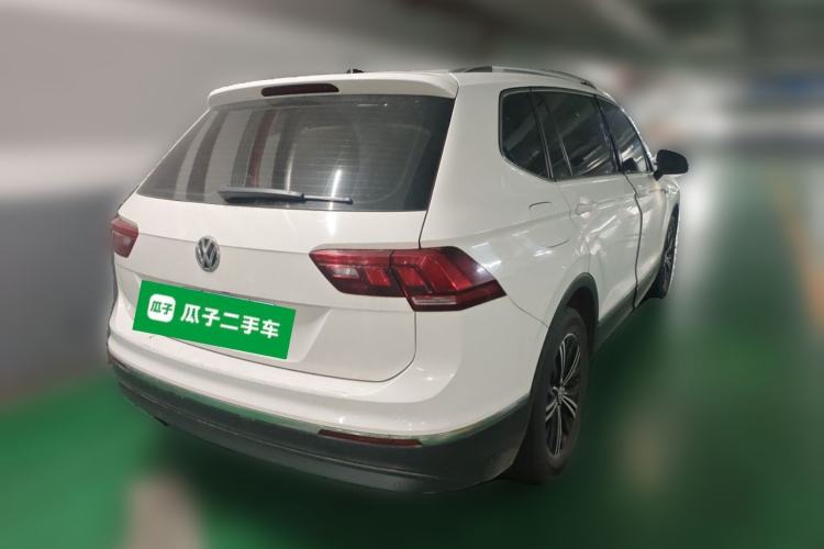 Used Volkswagen Tiguan L 2019 Updated Version 330TSI Automatic Two-Wheel Drive Panoramic Comfort Edition China VI Standard Rear Right 45 Deg