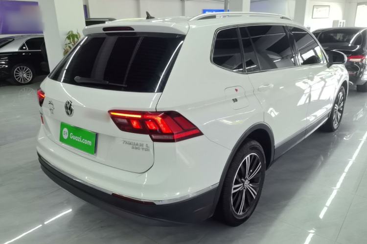 Used Volkswagen Tiguan L 2019 Updated Version 330TSI Automatic Two-Wheel Drive Panoramic Comfort Edition China VI Standard Rear Right 45 Deg