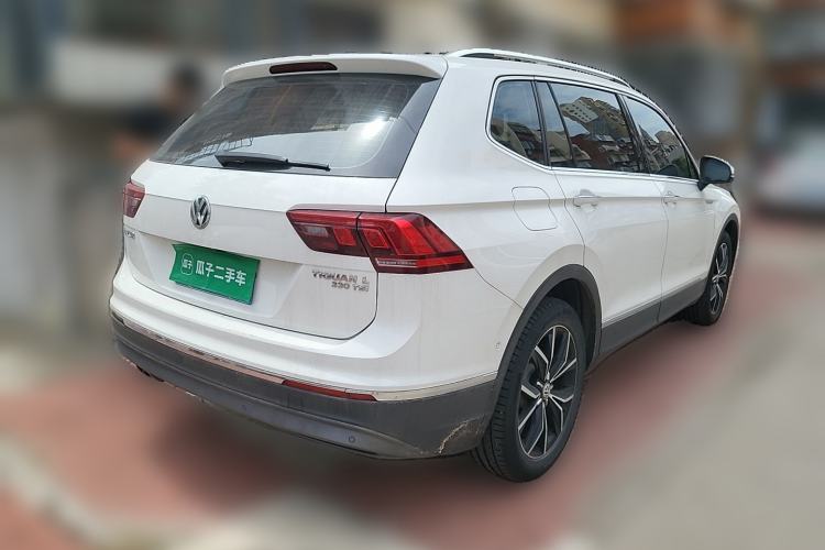 Used Volkswagen Tiguan L 2019 330TSI Automatic Two-Wheel Drive Smart Luxury Version China VI Standard Rear Right 45 Deg