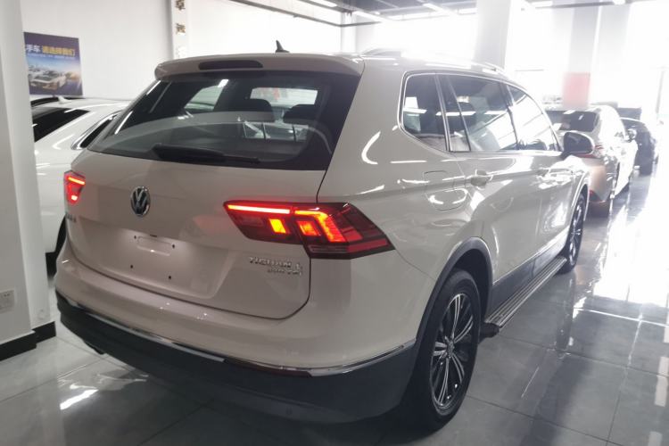 Used Volkswagen Tiguan L 2019 Updated Version 330TSI Automatic Two-Wheel Drive Panoramic Comfort Edition China VI Standard Rear Right 45 Deg