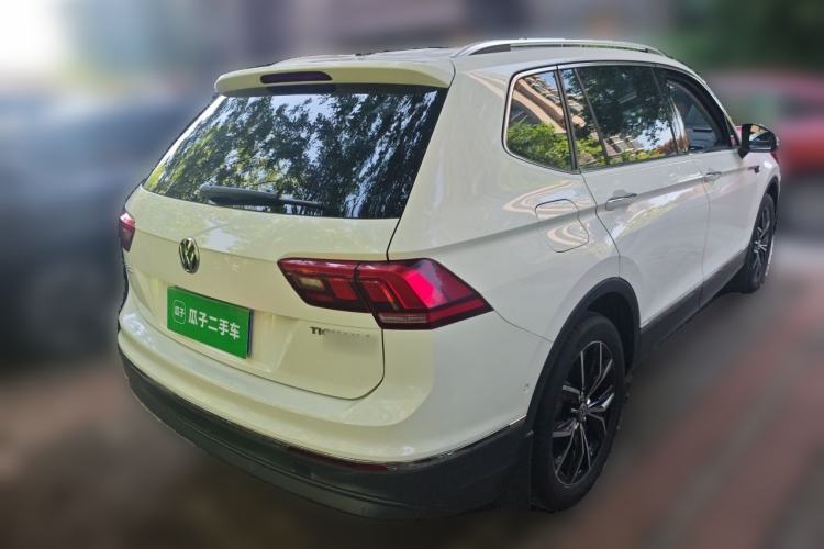 Used Volkswagen Tiguan L 2019 Revised 330TSI Automatic Two-Wheel Drive Smart & Luxury Edition China VI Standard Rear Right 45 Deg
