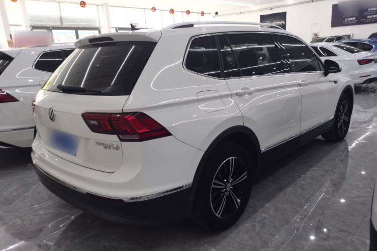 Used Volkswagen Tiguan L 2019 Updated Version 330TSI Automatic Two-Wheel Drive Panoramic Comfort Edition China VI Standard Rear Right 45 Deg