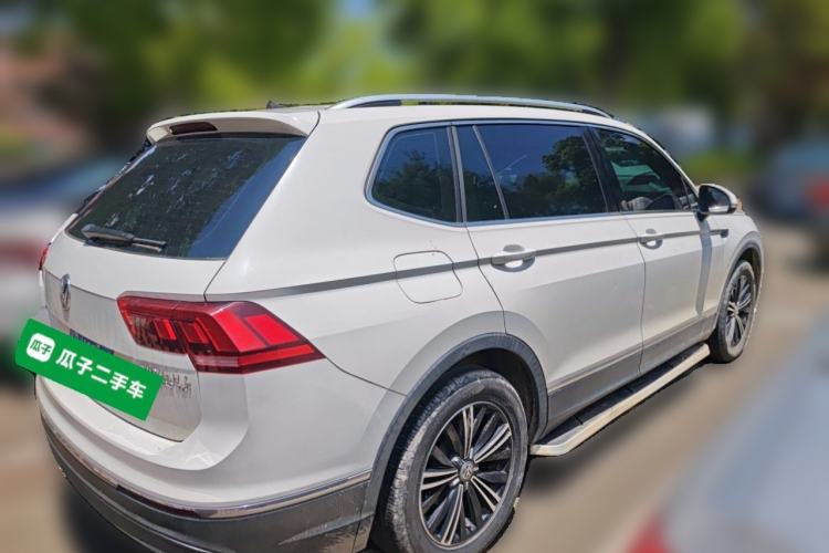 Used Volkswagen Tiguan L 2019 Revised Version 330TSI Automatic Two-Wheel Drive Panoramic Comfort Edition China V Standard Rear Right 45 Deg