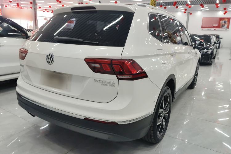 Used Volkswagen Tiguan L 2019 Revised 330TSI Automatic Two-Wheel Drive Smart & Luxury Edition China VI Standard Rear Right 45 Deg