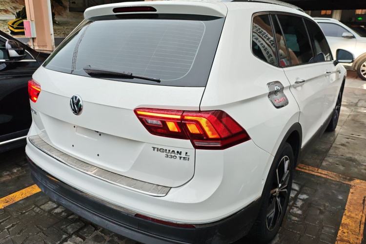 Used Volkswagen Tiguan L 2019 330TSI Automatic Two-Wheel Drive Smart Luxury Version China V Emission Standard Rear Right 45 Deg